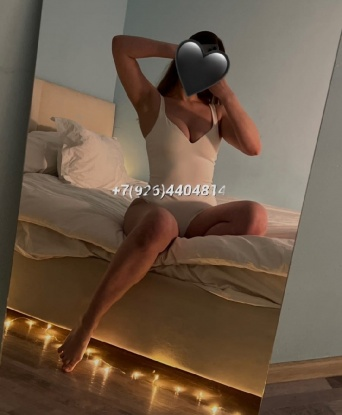 Оксана, 23 года, 3 размер груди